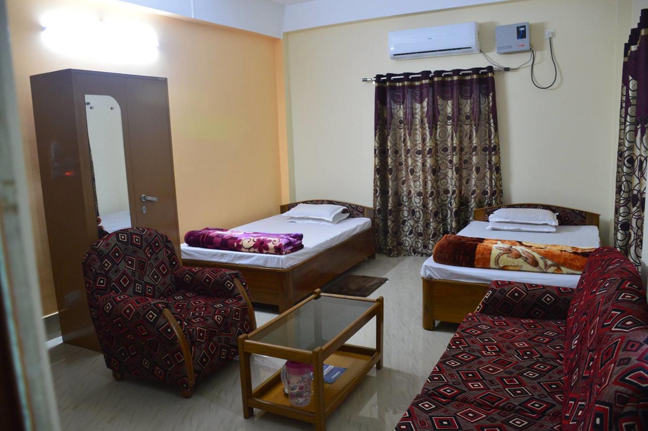 Hotel Kaustav Tezpur 外观 照片