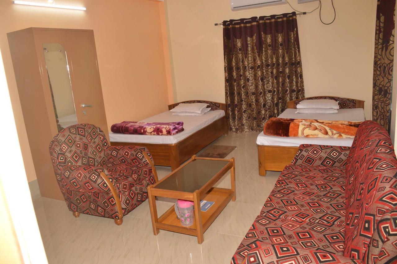 Hotel Kaustav Tezpur 外观 照片