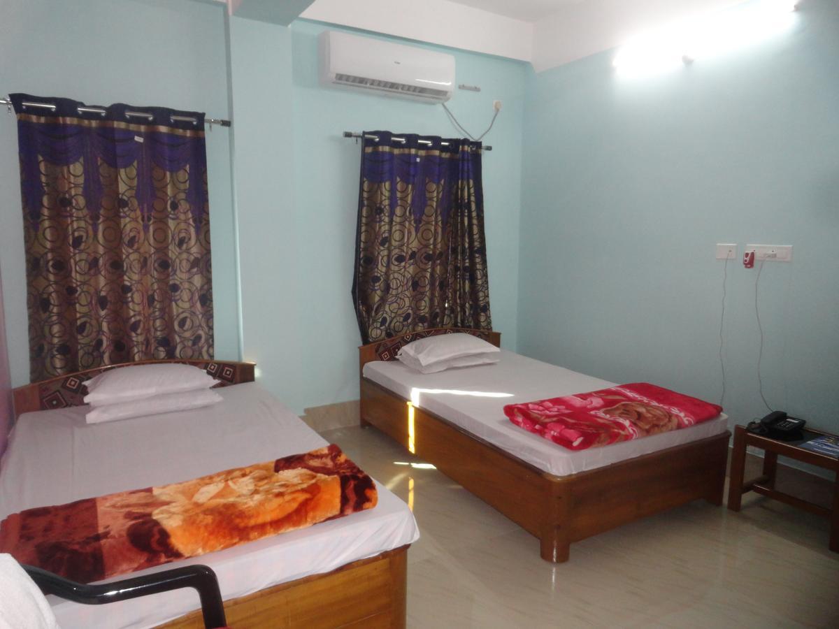Hotel Kaustav Tezpur 外观 照片